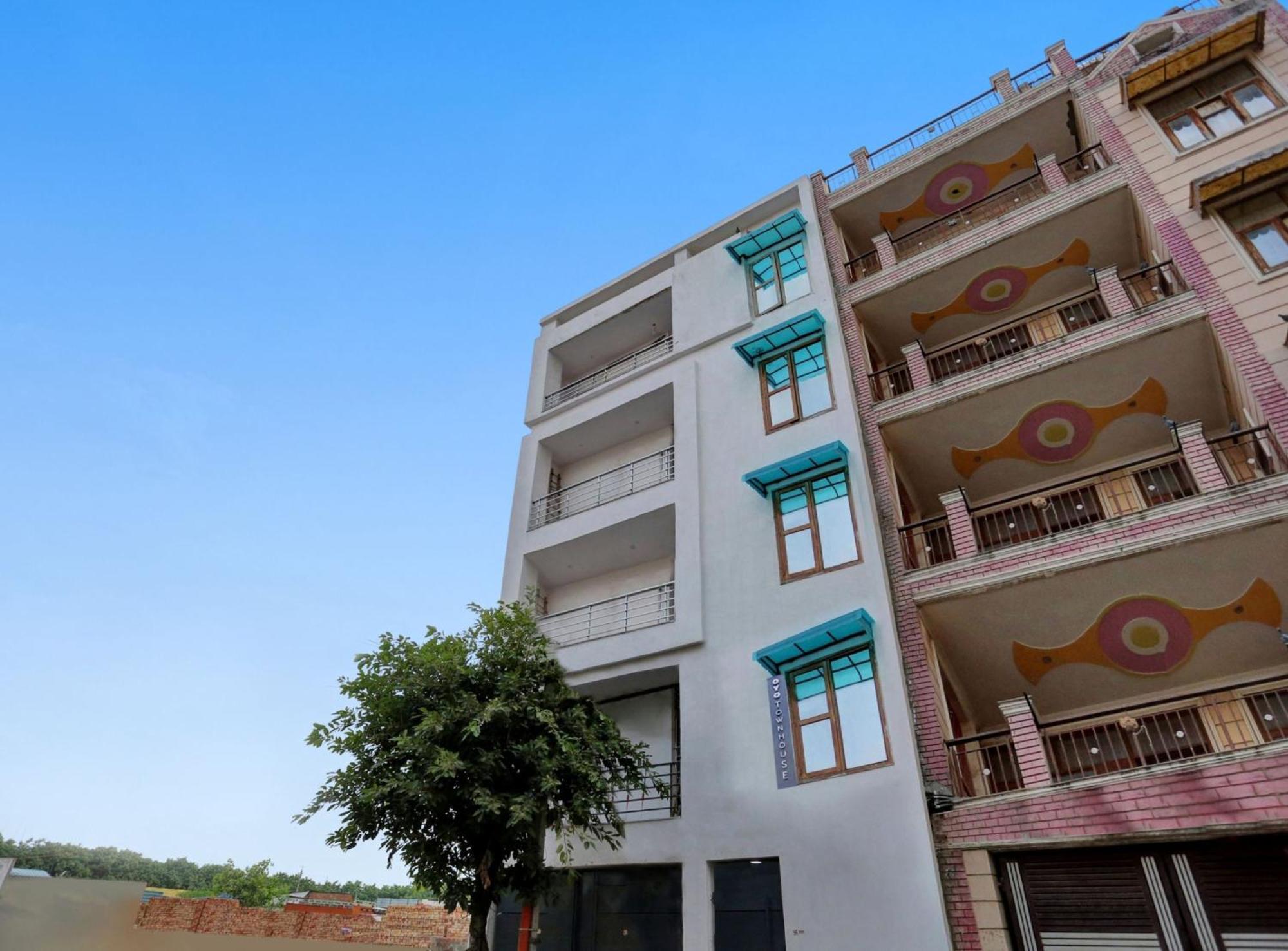 Capital O Hotel Moody Inn Delhi  Exterior photo